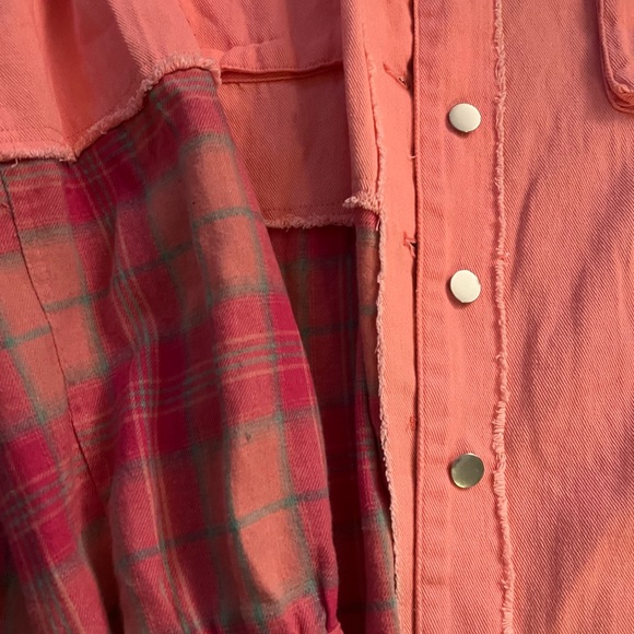 Pink Lily Long Sleeved Shacket L - Picture 2 of 4